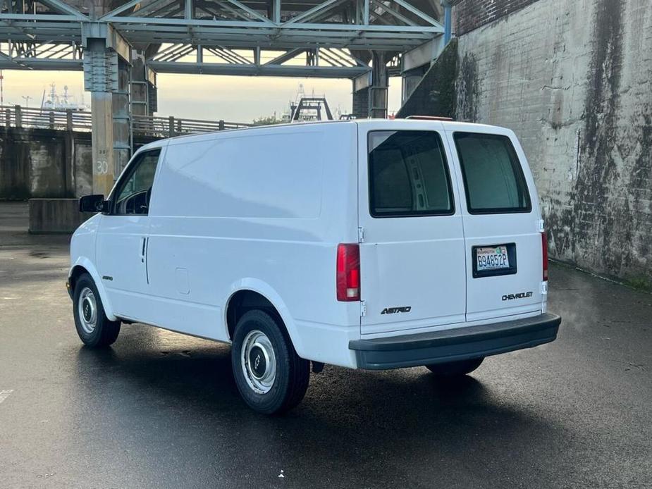 used 1998 Chevrolet Astro car, priced at $6,288