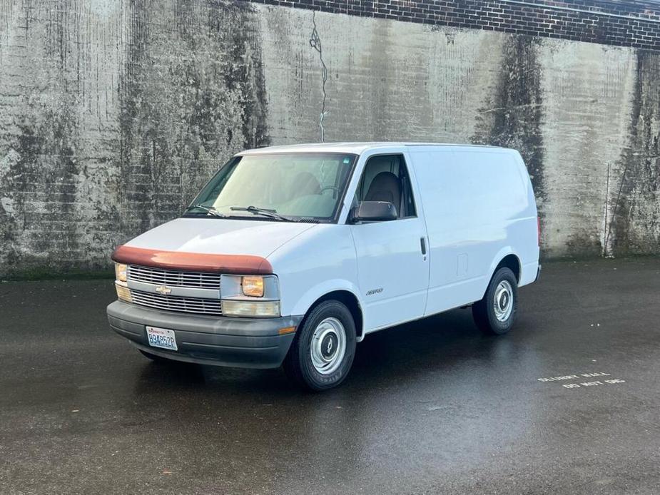 used 1998 Chevrolet Astro car, priced at $6,288