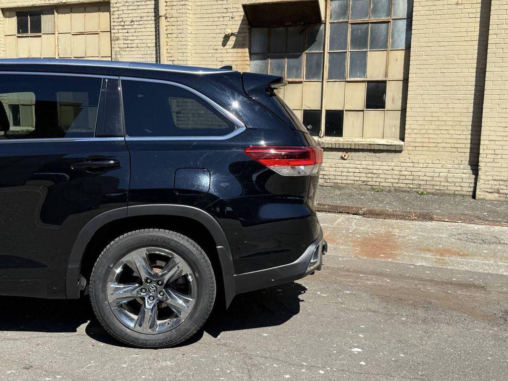 used 2018 Toyota Highlander car, priced at $26,988