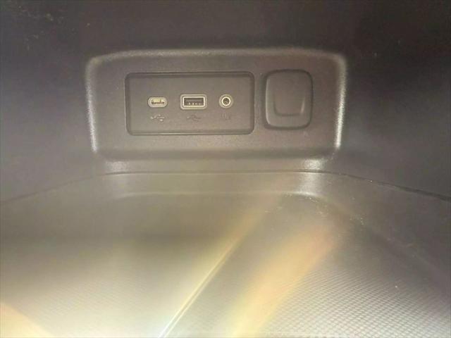 used 2021 Chevrolet Equinox car, priced at $13,999