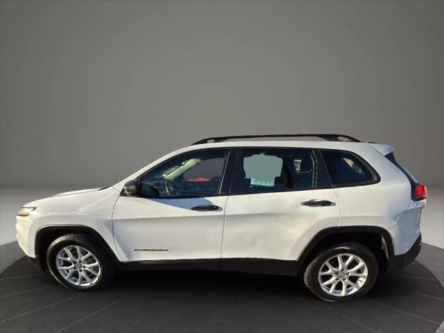 used 2015 Jeep Cherokee car, priced at $4,999