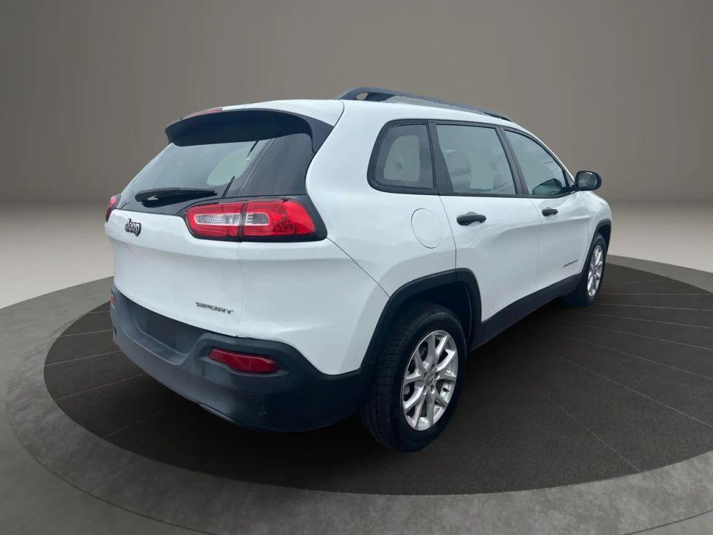 used 2015 Jeep Cherokee car, priced at $7,999