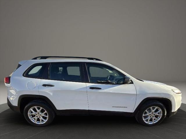 used 2015 Jeep Cherokee car, priced at $4,999