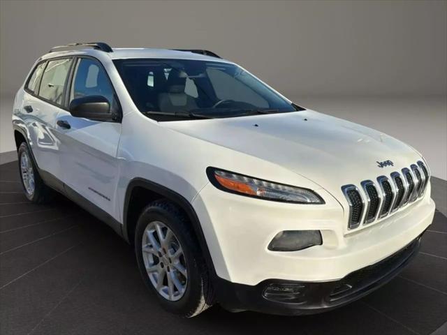 used 2015 Jeep Cherokee car, priced at $4,999