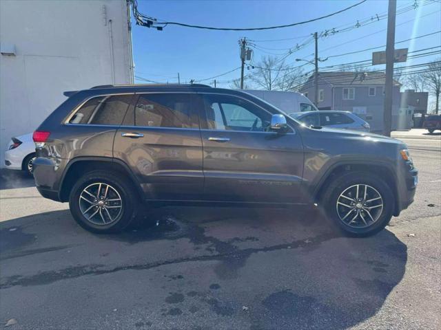 used 2018 Jeep Grand Cherokee car, priced at $14,199