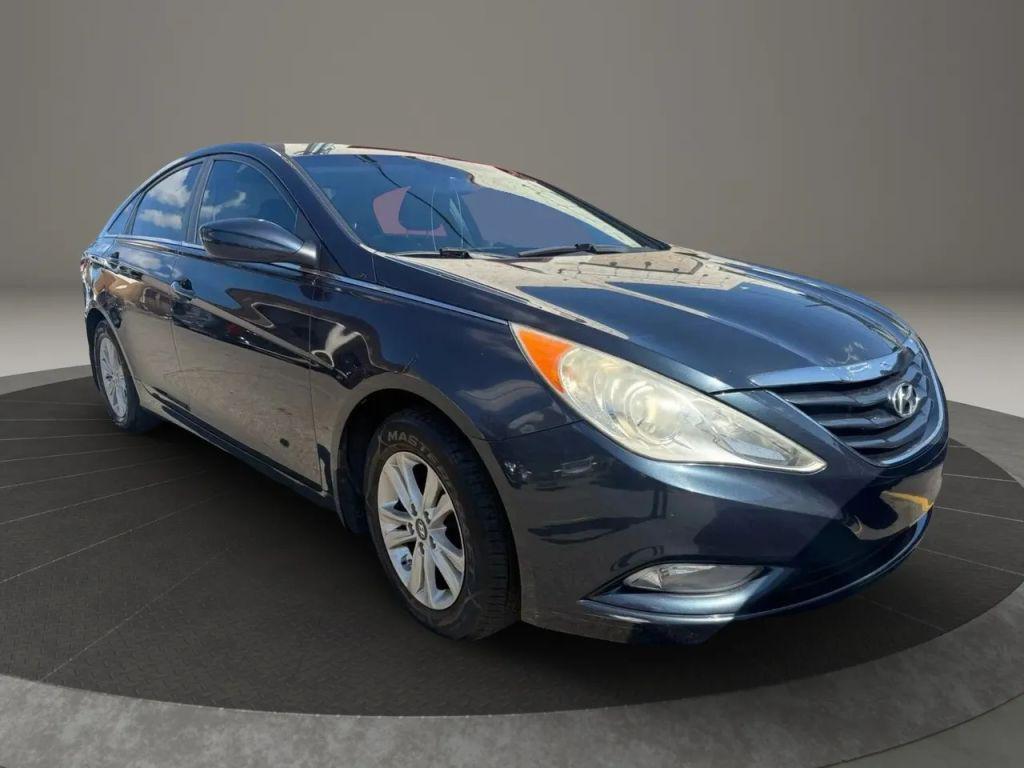 used 2013 Hyundai Sonata car, priced at $5,599