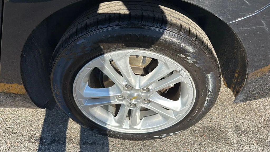 used 2018 Chevrolet Cruze car, priced at $6,399