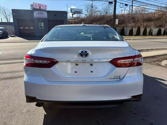 used 2018 Toyota Camry Hybrid car, priced at $18,999