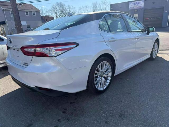 used 2018 Toyota Camry Hybrid car, priced at $18,999