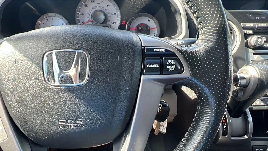 used 2015 Honda Pilot car, priced at $14,999