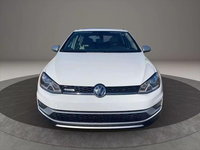 used 2017 Volkswagen Golf Alltrack car, priced at $12,499