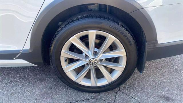 used 2017 Volkswagen Golf Alltrack car, priced at $14,499