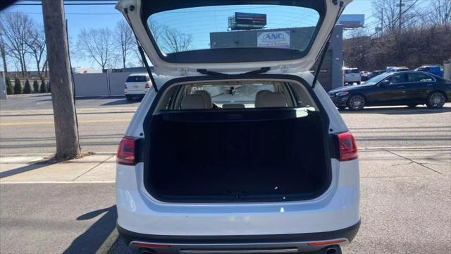used 2017 Volkswagen Golf Alltrack car, priced at $14,499