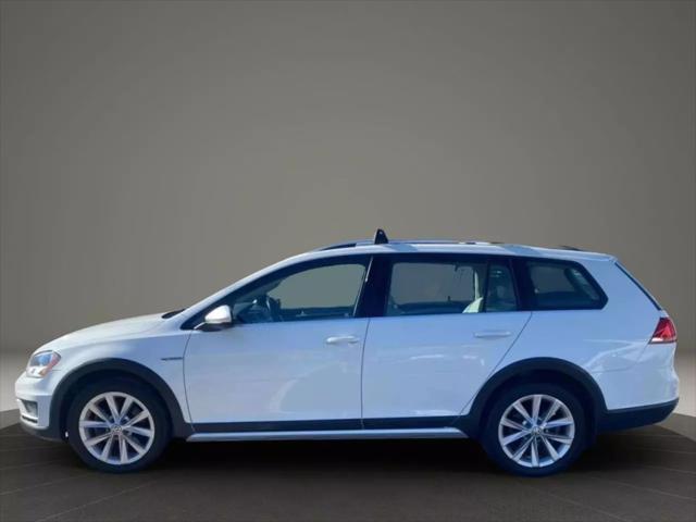 used 2017 Volkswagen Golf Alltrack car, priced at $12,499