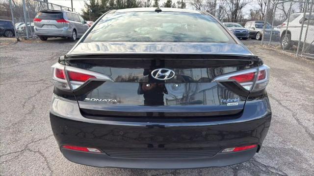 used 2017 Hyundai Sonata Hybrid car, priced at $10,999