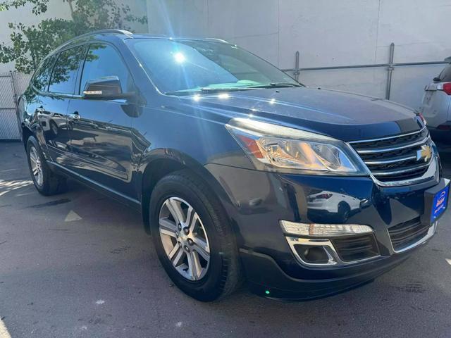 used 2015 Chevrolet Traverse car, priced at $11,999