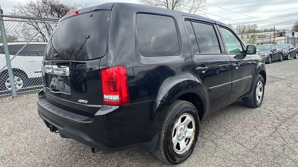 used 2015 Honda Pilot car, priced at $5,999