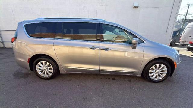 used 2018 Chrysler Pacifica car, priced at $14,999