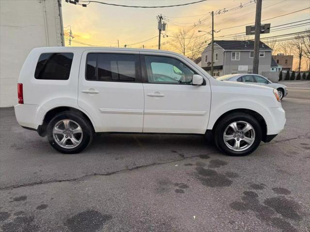 used 2015 Honda Pilot car, priced at $13,199