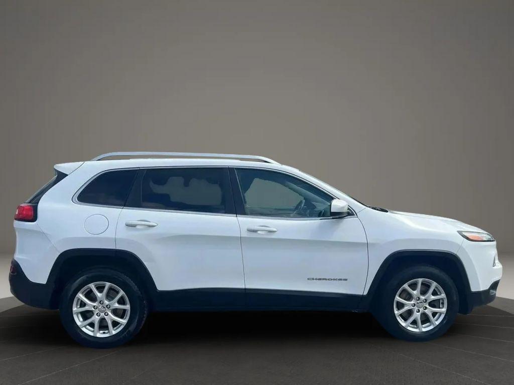 used 2015 Jeep Cherokee car, priced at $7,499