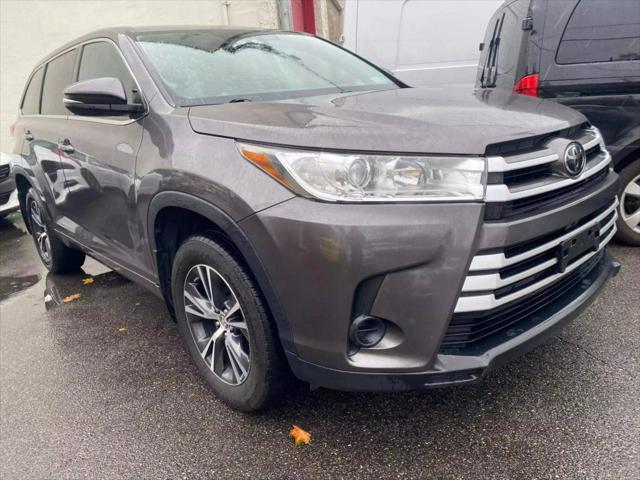 used 2017 Toyota Highlander car, priced at $17,599