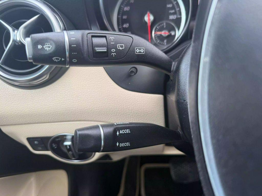 used 2018 Mercedes-Benz GLA 250 car, priced at $13,499