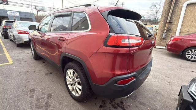 used 2015 Jeep Cherokee car, priced at $8,499