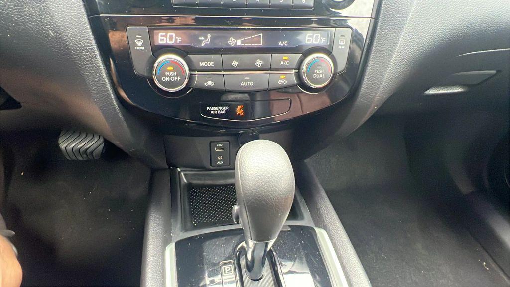 used 2015 Nissan Rogue car, priced at $7,999