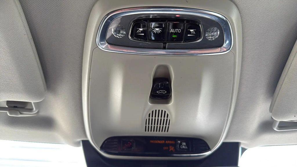 used 2018 Volvo XC90 car, priced at $15,999