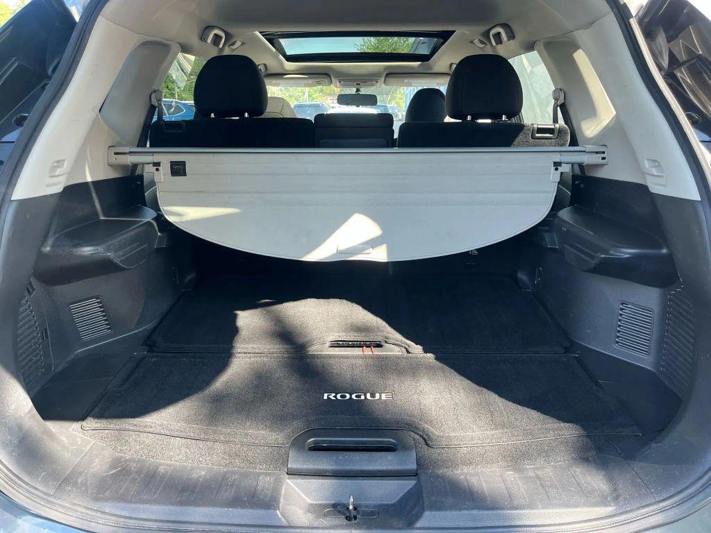 used 2018 Nissan Rogue car, priced at $16,499