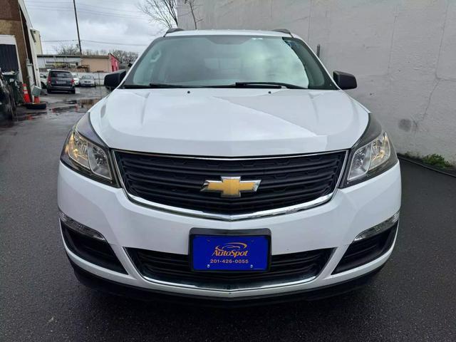 used 2017 Chevrolet Traverse car, priced at $13,199