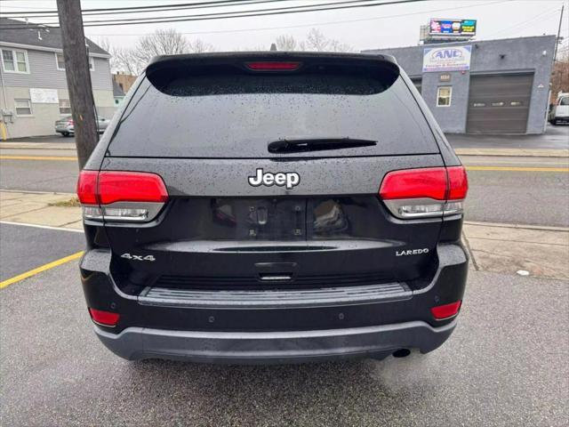 used 2017 Jeep Grand Cherokee car, priced at $12,299