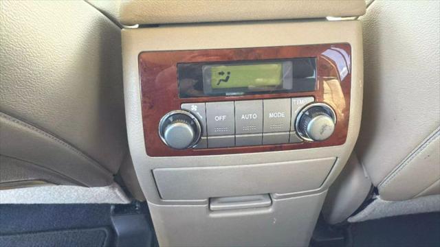 used 2013 Toyota Highlander car, priced at $13,588