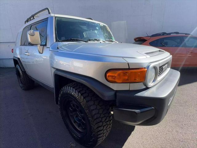 used 2007 Toyota FJ Cruiser car, priced at $12,582