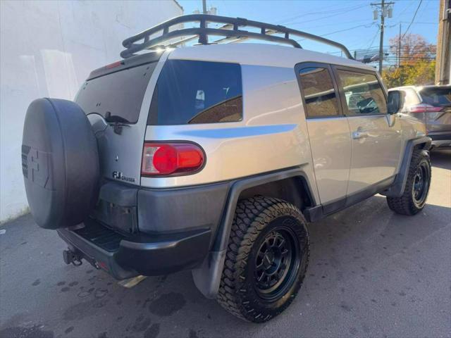 used 2007 Toyota FJ Cruiser car, priced at $12,582