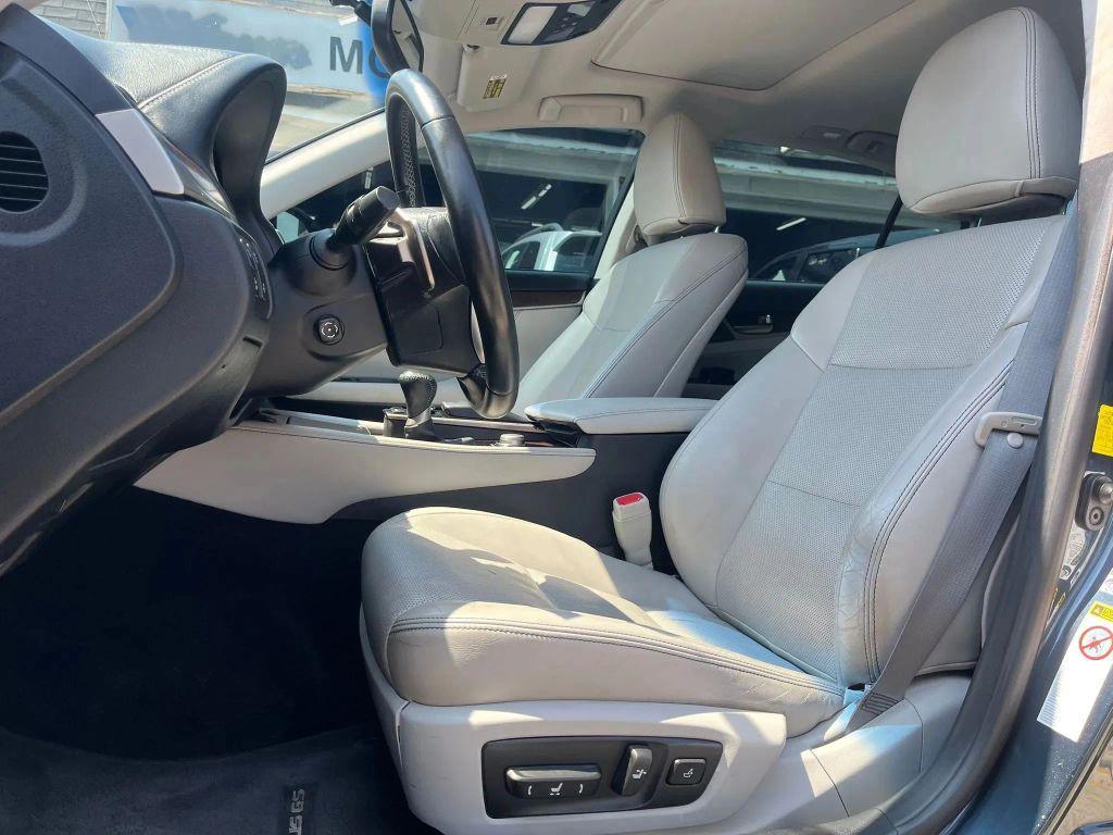 used 2013 Lexus GS 350 car, priced at $14,999