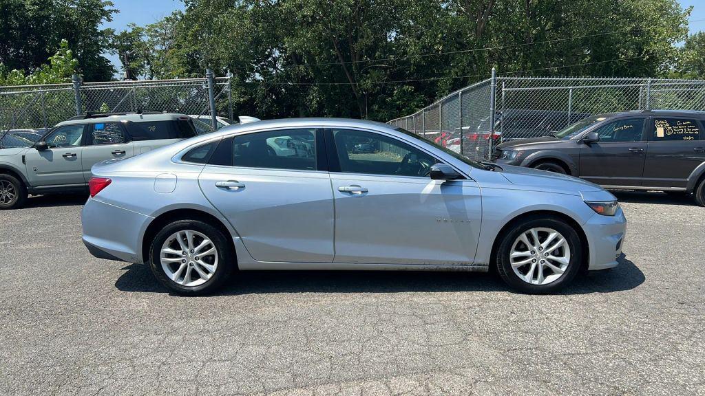 used 2018 Chevrolet Malibu car, priced at $9,499