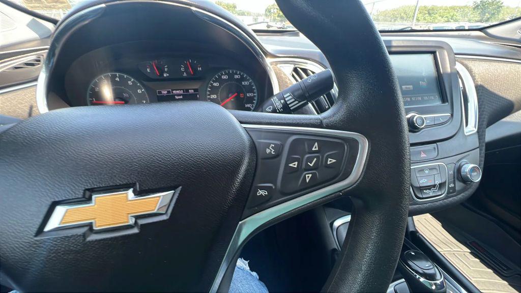 used 2018 Chevrolet Malibu car, priced at $9,499