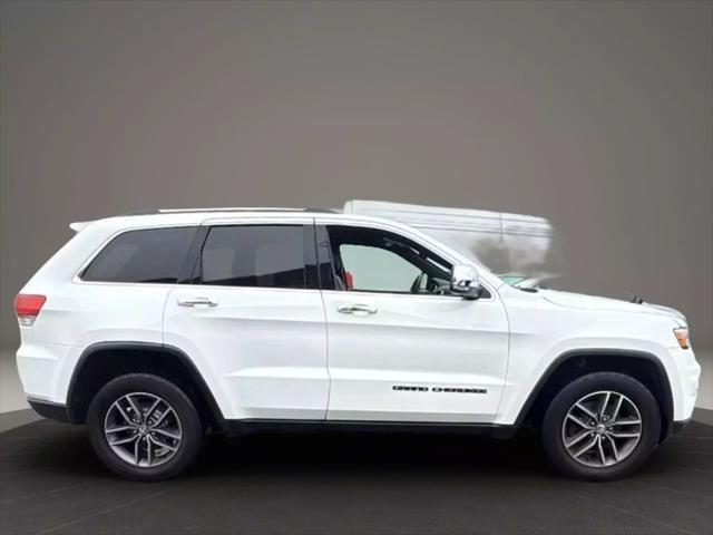 used 2018 Jeep Grand Cherokee car, priced at $12,499