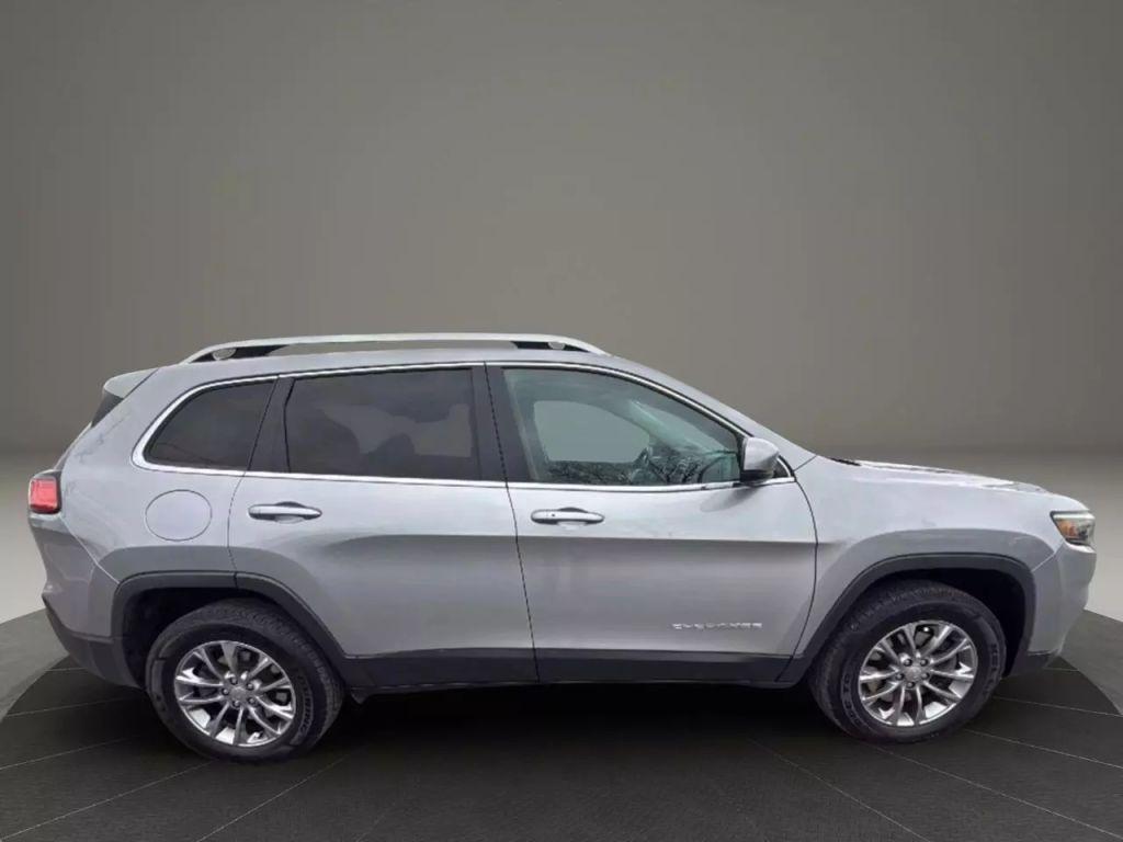 used 2019 Jeep Cherokee car, priced at $13,999