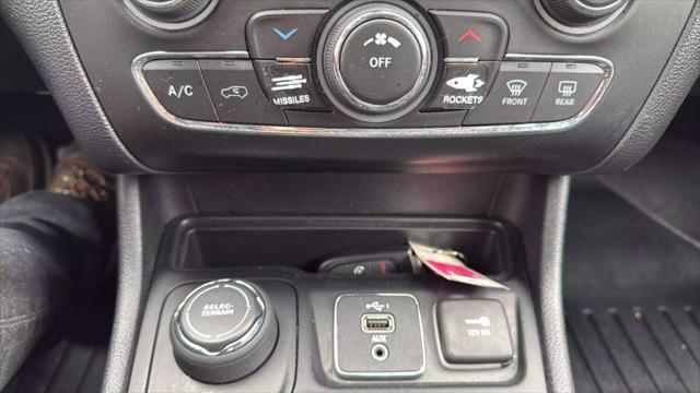 used 2019 Jeep Cherokee car, priced at $15,778
