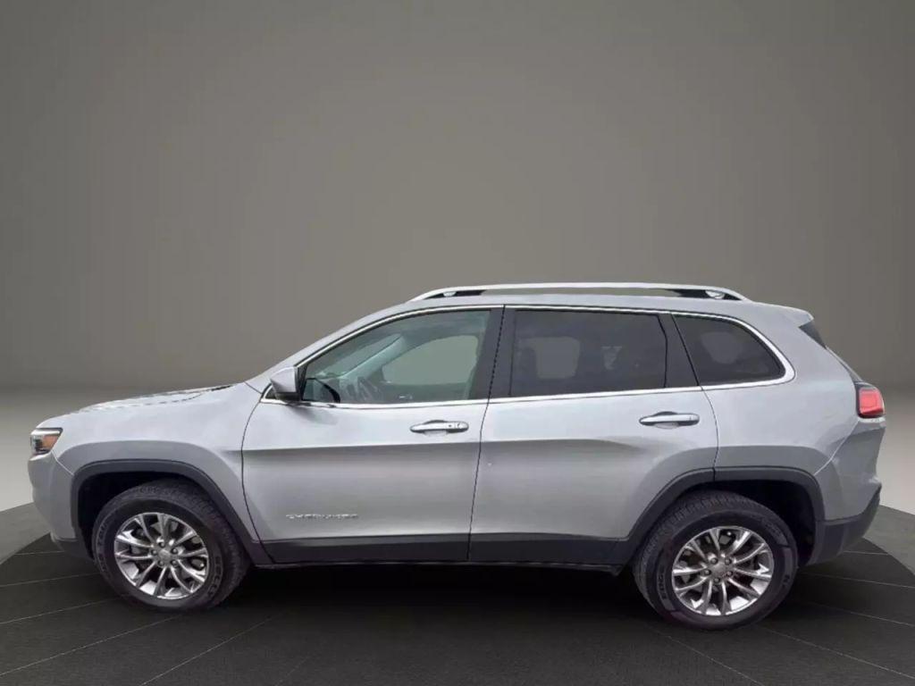 used 2019 Jeep Cherokee car, priced at $13,999