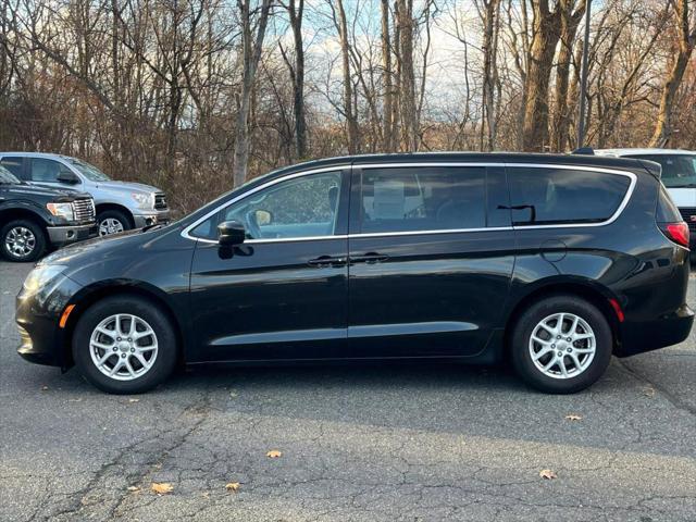 used 2017 Chrysler Pacifica car, priced at $10,999