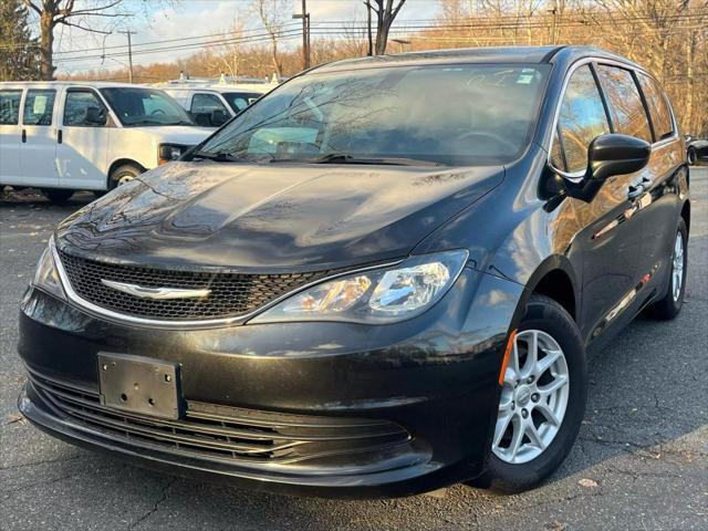 used 2017 Chrysler Pacifica car, priced at $10,999