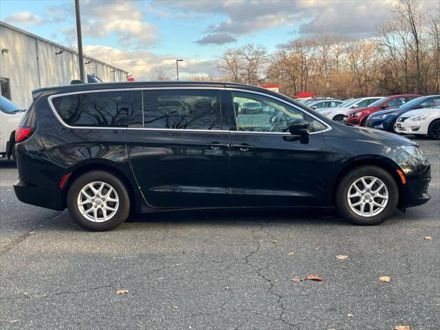 used 2017 Chrysler Pacifica car, priced at $10,999