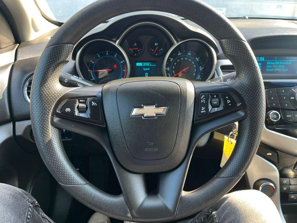 used 2015 Chevrolet Cruze car, priced at $5,999