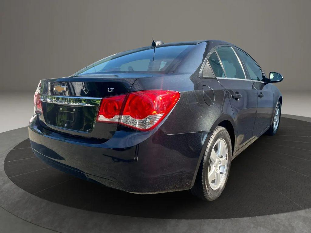 used 2015 Chevrolet Cruze car, priced at $5,999