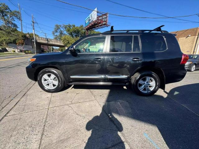 used 2015 Toyota Land Cruiser car, priced at $37,999