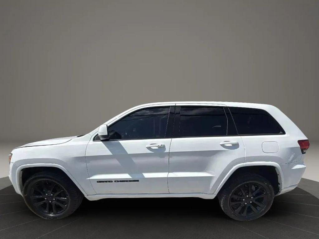 used 2017 Jeep Grand Cherokee car, priced at $10,999