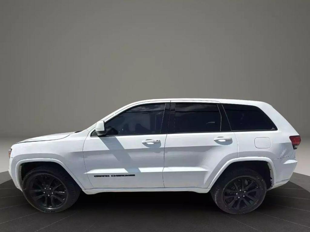 used 2017 Jeep Grand Cherokee car, priced at $10,999